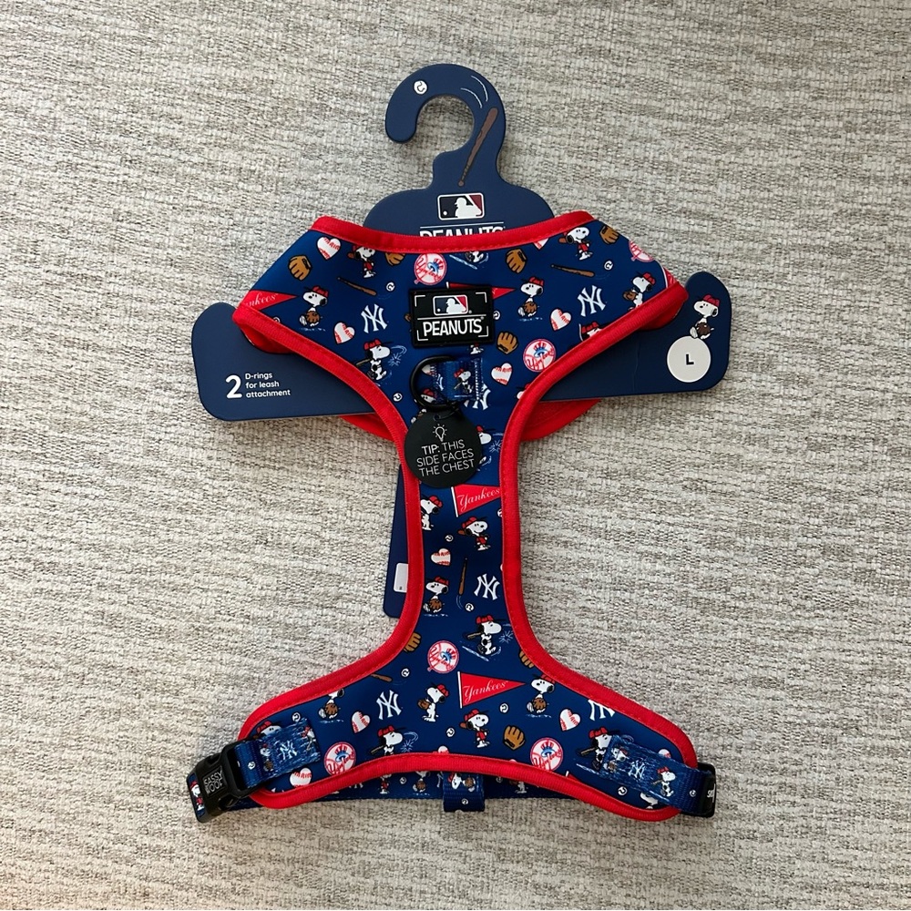 MLB x Peanuts Yankees Dog Harness Snoopy NY Baseball Adjustable Pet Harness L